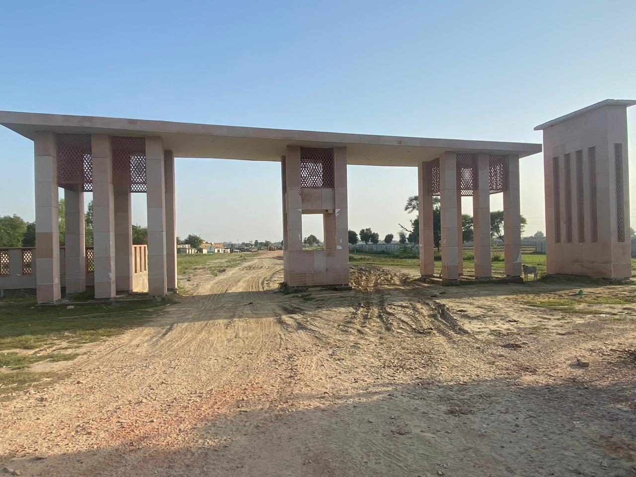 Plot For Sale in Hanumat Vihar 