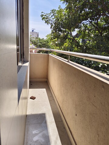 Balcony in 1 BHK Builder Floor at Halasuru – for Rent