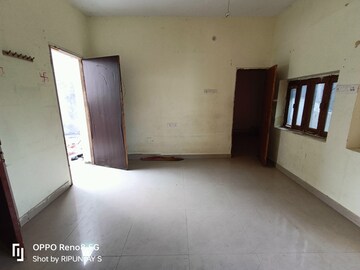 Room in 1 BHK Independent House at Gomti Nagar – for Rent