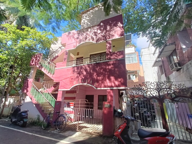 Exterior View, kodambakkam 5 Bedroom 1000 Sq.Ft. Independent House In Kodambakkam Chennai 8135455