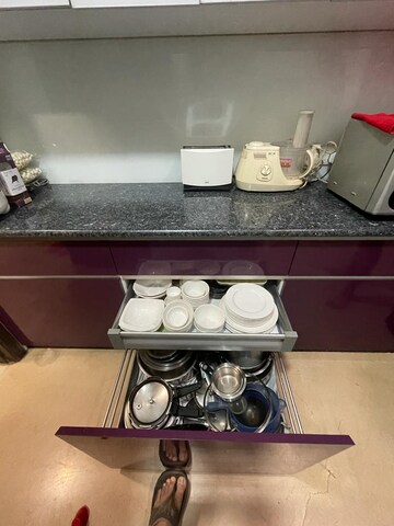 Furnished Amenities in 3 BHK Apartment at Oberoi Realty Splendor Grande, Andheri East – for Sale