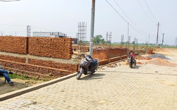 Plot For Sale in Upsidc Site B