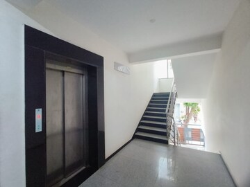 Room in 2 BHK Apartment at Indiranagar – for Rent