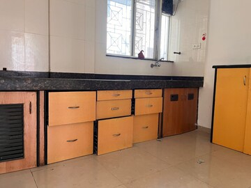 Kitchen in 2.5 BHK Apartment at Sharada Oxford Classic, Wanowrie – for Sale