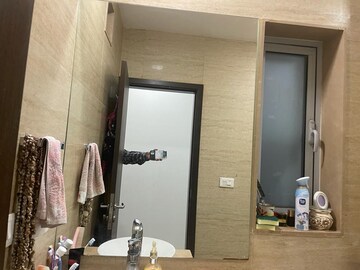 Building Lobby in 2.5 BHK Apartment at Oberoi Realty Splendor, Jogeshwari East – for Rent