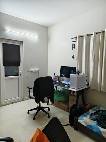 Master Bedroom in 1 BHK Apartment at Halasuru – for Rent