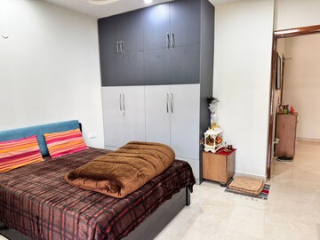 Bedroom in 3 BHK Builder Floor at SS Plaza Gurgaon, Sector 47 – for Rent