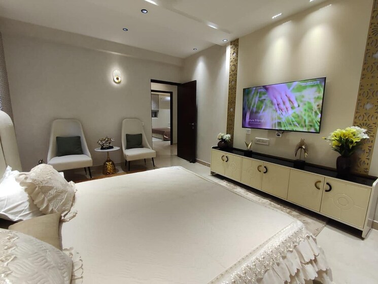 Bedroom, sector 70 3.5 Bedroom 2850 Sq.Ft. Apartment In Sector 70 Mohali 8135557