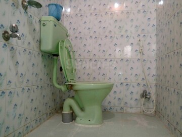 Bathroom in 1 BHK Independent House at Rt Nagar – for Rent