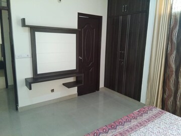 Room in 2 BHK Apartment at Omega Orchid Heights, Faizabad Road – for Rent