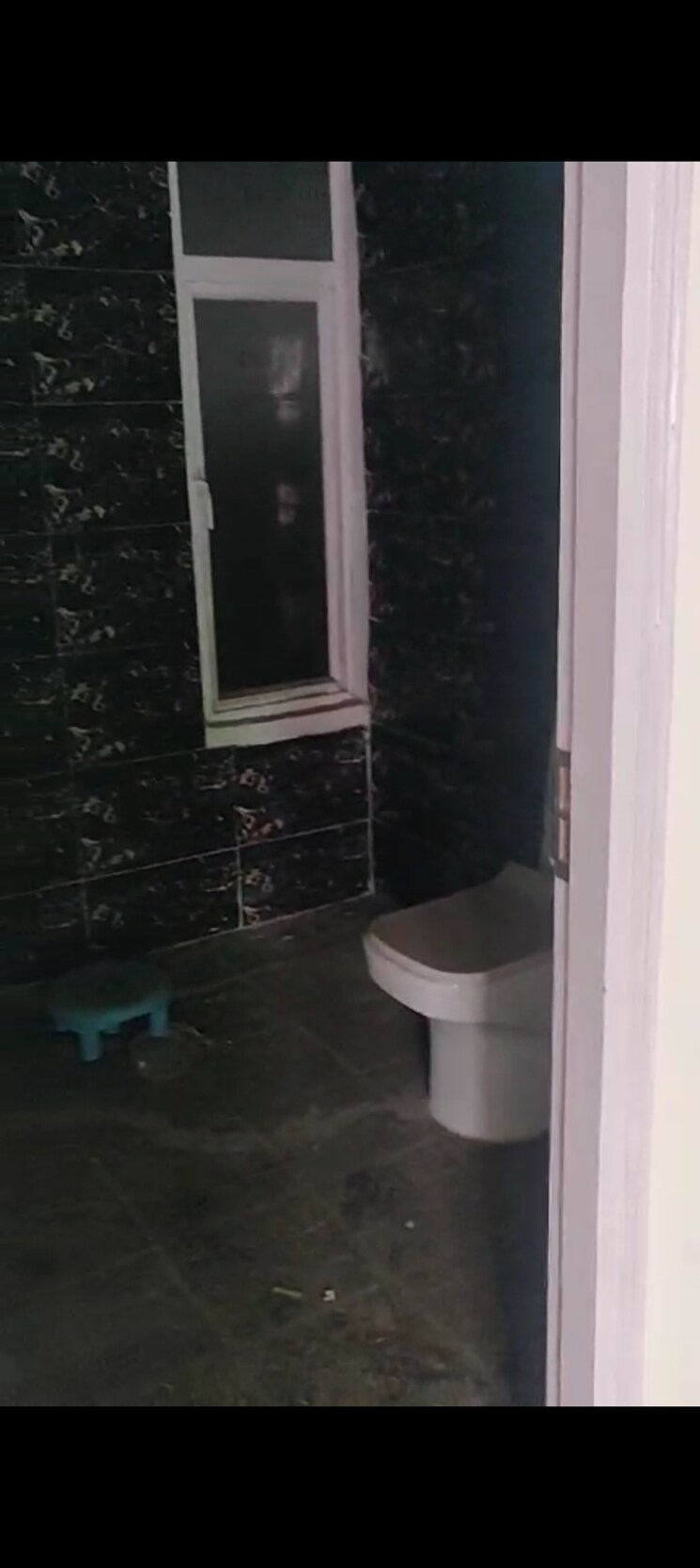 Bathroom, migsun-roof 2 Bedroom 815 Sq.Ft. Apartment In Raj Nagar Extension Ghaziabad 8135821