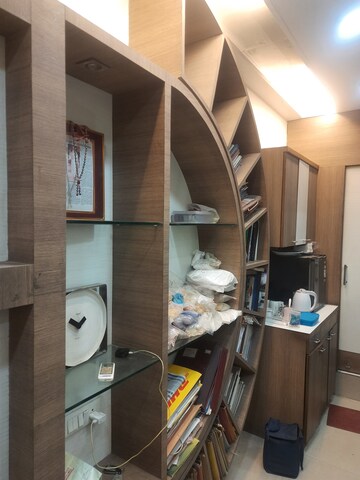 Furnished Amenities in  Office Space at Netaji Subhash Place – for Rent