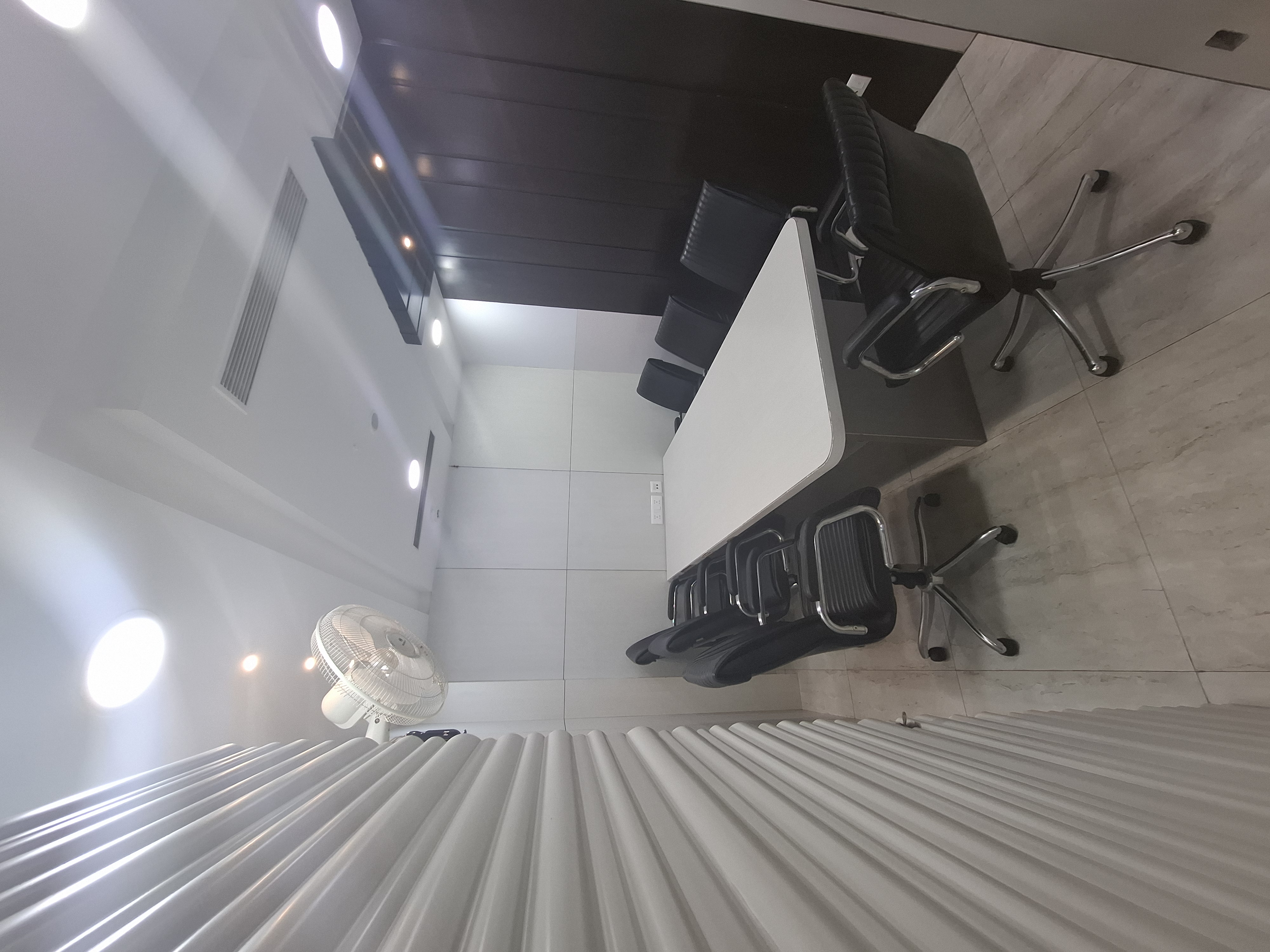 Office Space For Sale in Netaji Subhash Place