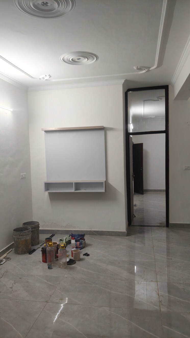 undefined, ambala highway 3 Bedroom 100 Sq.Yd. Villa In Ambala Highway Zirakpur 8135839