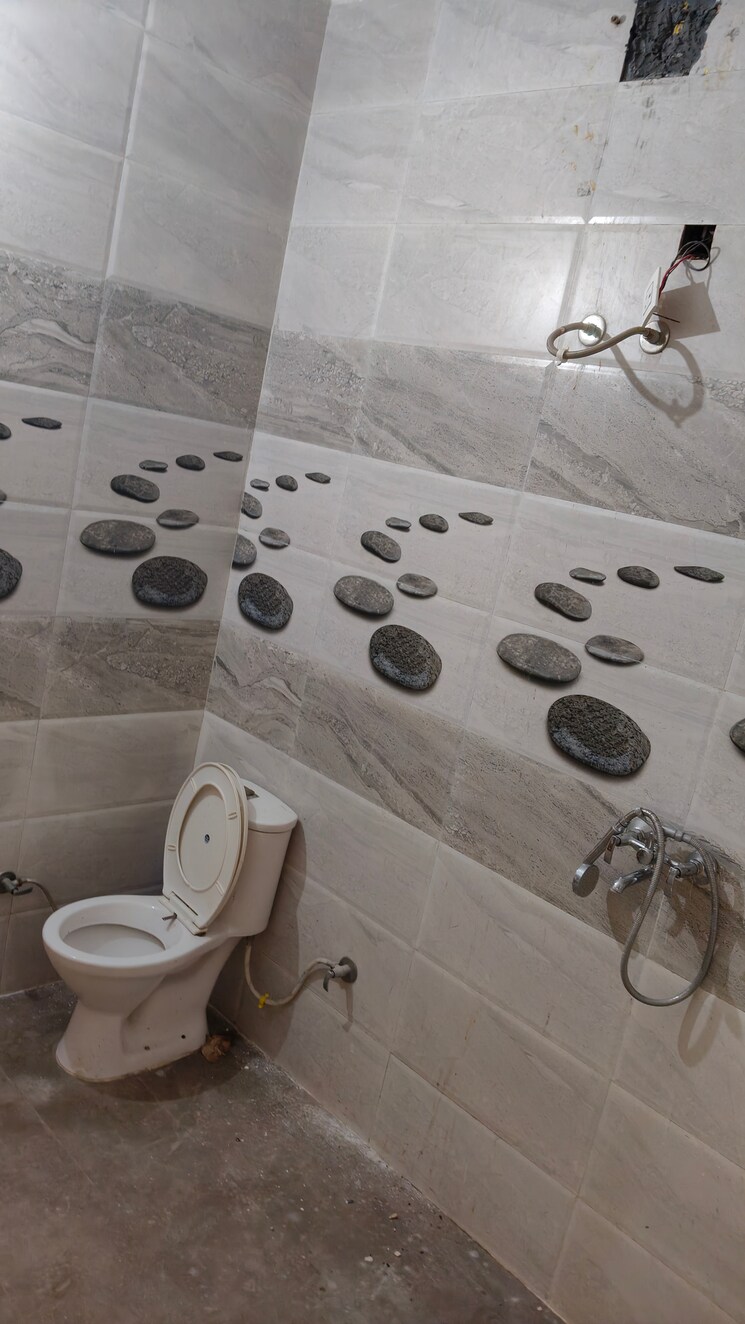 Bathroom, ambala highway 3 Bedroom 100 Sq.Yd. Villa In Ambala Highway Zirakpur 8135852