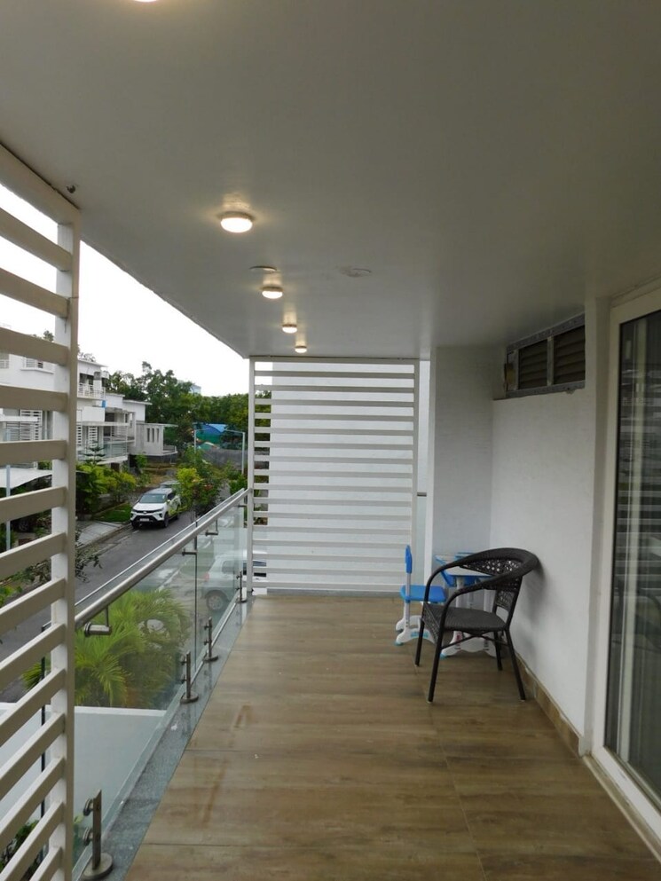 Balcony, legend-chimes 6 Bedroom 357 Sq.Yd. Villa In Kokapet Hyderabad 8135857