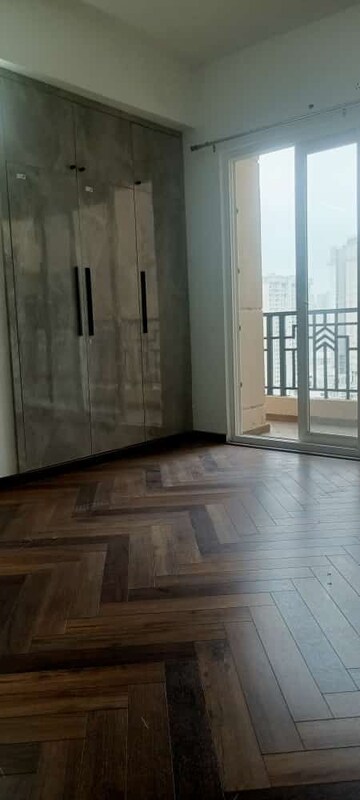 2 BHK Apartment For Rent in Lotus Panache, Sector 110