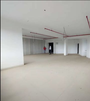 Commercial Showroom 2000 Sq.Ft. For Rent in Canada Corner Nashik  8135945