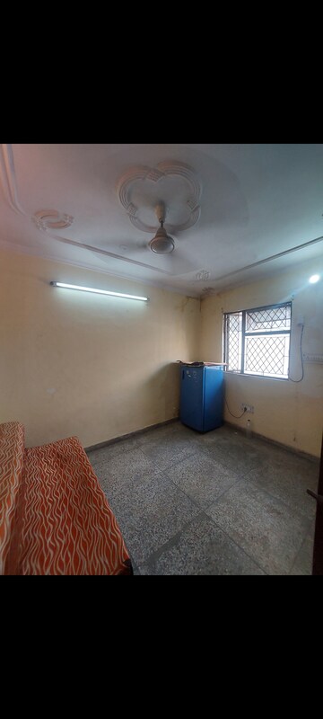 Living Room in 1 BHK Apartment at Sarita Vihar – for Rent