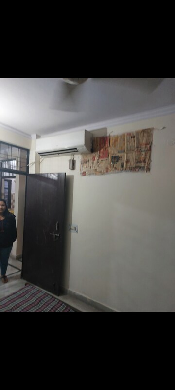 Living Room in 1 BHK Apartment at Sarita Vihar – for Rent