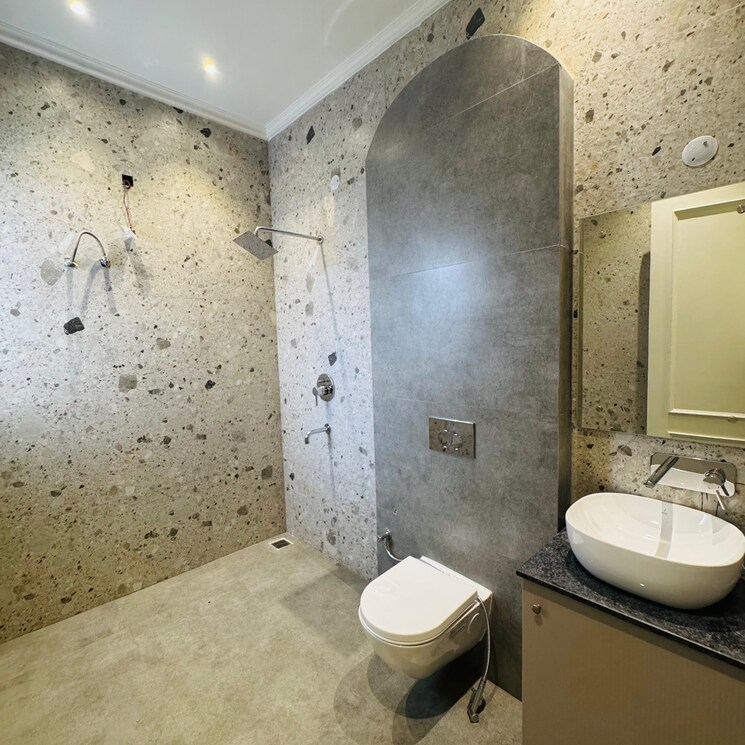 Bathroom, shri-northview-avenue 3 Bedroom 900 Sq.Ft. Villa In High Ground Zirakpur 8136062
