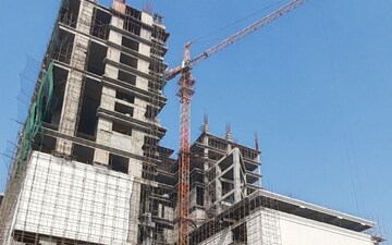 Shop For Sale in Apex Park Square, Sector 16b Greater Noida