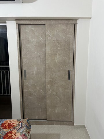 2 BHK Apartment For Rent in Lodha Amara, Kolshet Road
