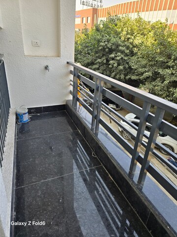 Balcony in 1 BHK Builder Floor at SS 100, Sector 49 – for Rent