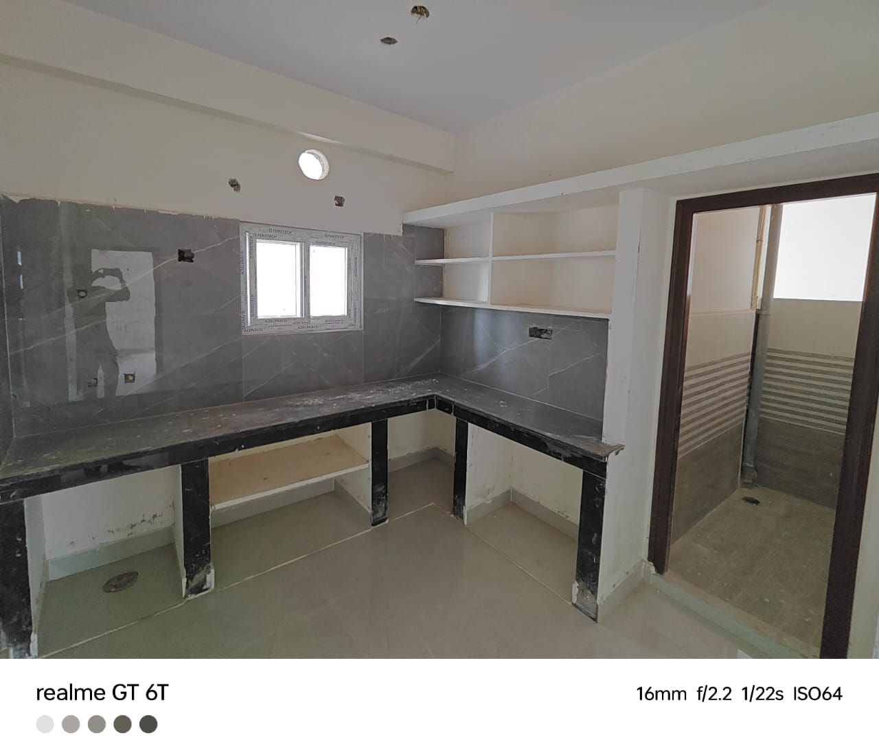 2 BHK + Pooja Room,Servant Room,Study Room Apartment For Sale in Vr Manjunath 