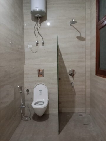Bathroom in 4 BHK Apartment at Pioneer Araya, Sector 62 – for Sale