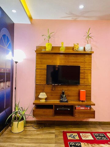 Furnished Amenities in 3 BHK Apartment at Prateek Edifice, Sector 107 – for Rent