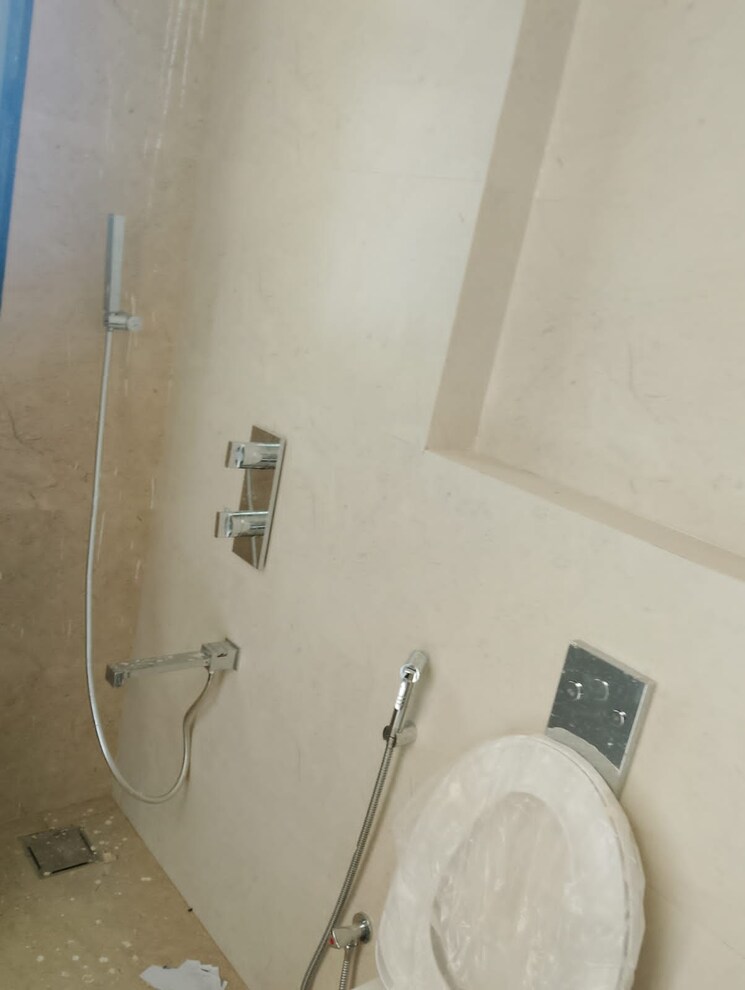 Bathroom, ani-anu-sri-balaji-enclave 2 Bedroom 622 Sq.Ft. Apartment In Malad West Mumbai 8136343