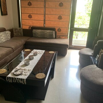 3 BHK Builder Floor For Rent in Defence Colony