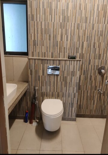 Furnished Amenities in 2 BHK Apartment at Shapoorji Pallonji Vicinia, Powai – for Rent