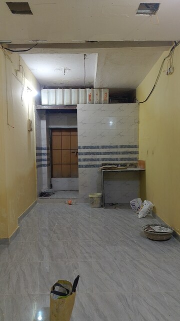 Commercial Shop 250 Sq.Ft. For Rent in Nalanda Nagar Mumbai  8136443