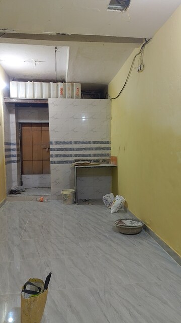 Commercial Shop 250 Sq.Ft. For Rent in Nalanda Nagar Mumbai  8136443