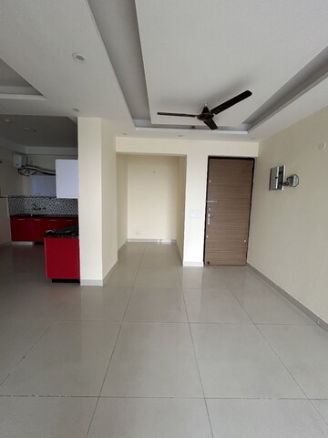 Building Lobby in 3 BHK Apartment at Vaibhav Khand – for Rent