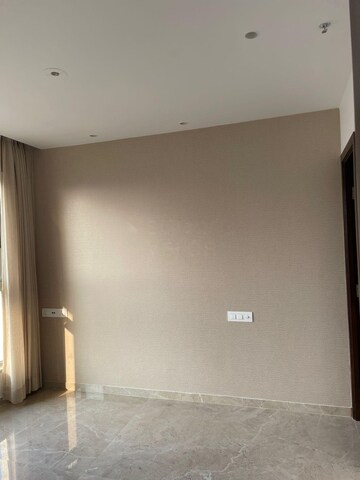 1 BHK Apartment For Rent in Hiranandani Regent Hill Powai Mumbai  8136463