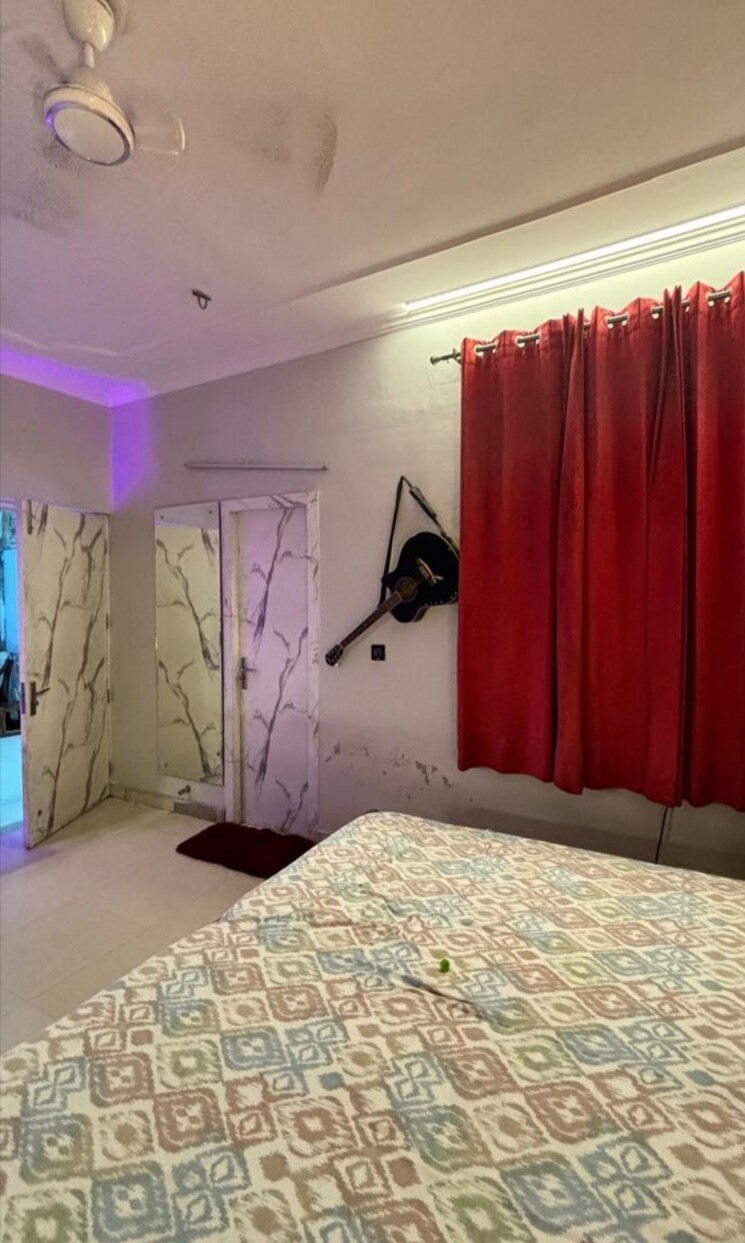 Bedroom, ambala highway 3 Bedroom 200 Sq.Yd. Builder Floor In Ambala Highway Zirakpur 8136487
