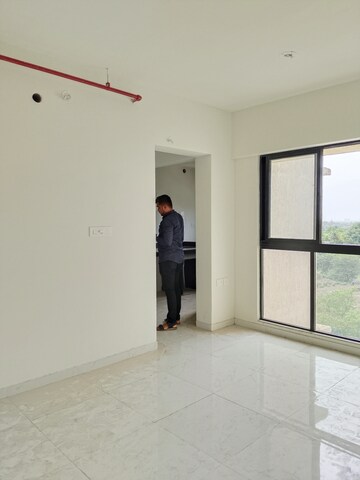 Room in 1 BHK Apartment at Runwal Gardens Phase I, Dombivli East – for Rent