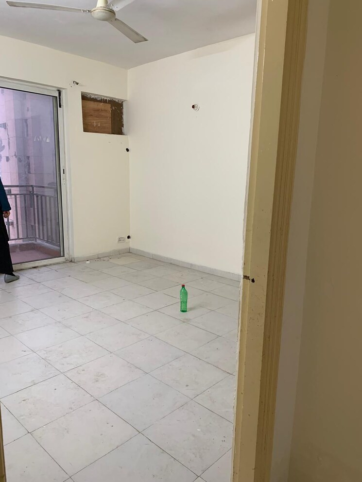 Room, shiv-sai-ozone-park 2 Bedroom 1100 Sq.Ft. Apartment In Sector 86 Faridabad 8136506