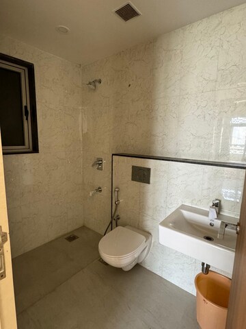 Bathroom in 2 BHK Apartment at Lodha Primo, Parel – for Sale
