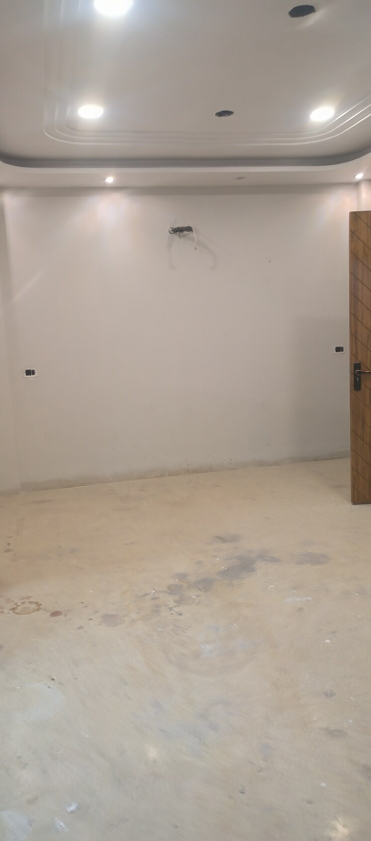 Room, azad nagar 3 Bedroom 135 Sq.Yd. Builder Floor In Azad Nagar Delhi 8136542