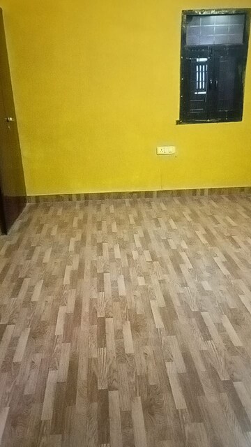 Bedroom in 3.5 BHK Independent House at Sector 21c – for Sale
