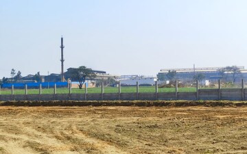 Plot For Sale in Galaxy North Avenue ll, Gaur City 2
