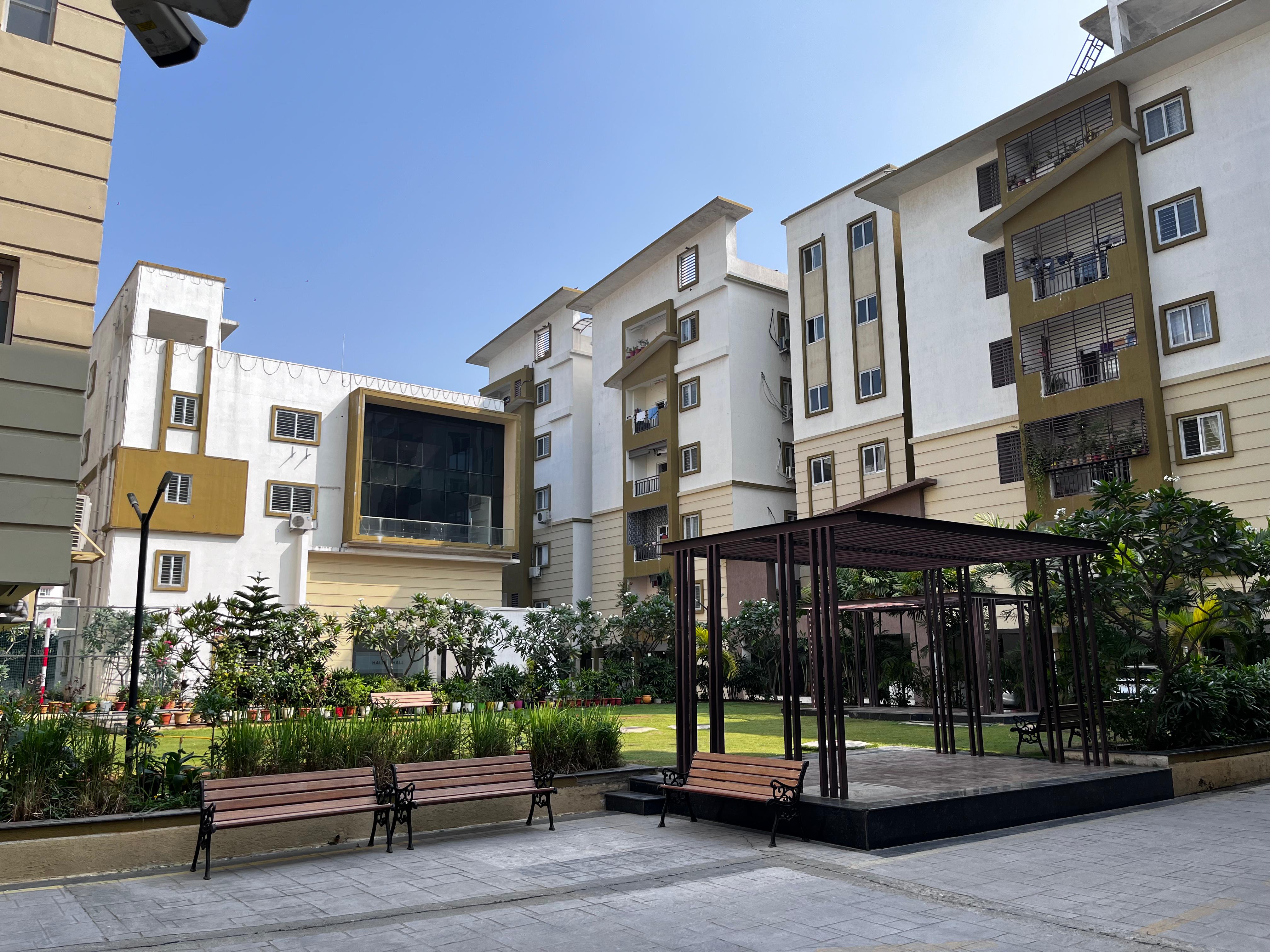 2 BHK + Pooja Room 1215 Sq.Ft. Apartment in Srusti Symphony