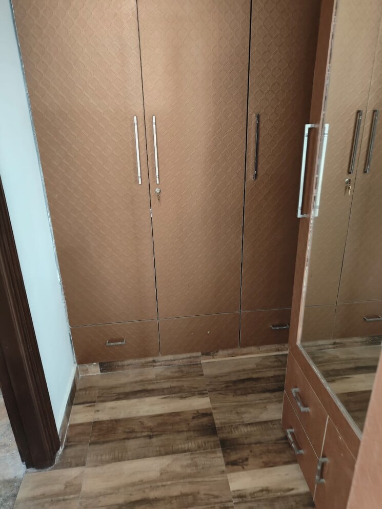 Other, sector 21d 2.5 Bedroom 108 Sq.Yd. Independent House In Sector 21d Faridabad 8136614