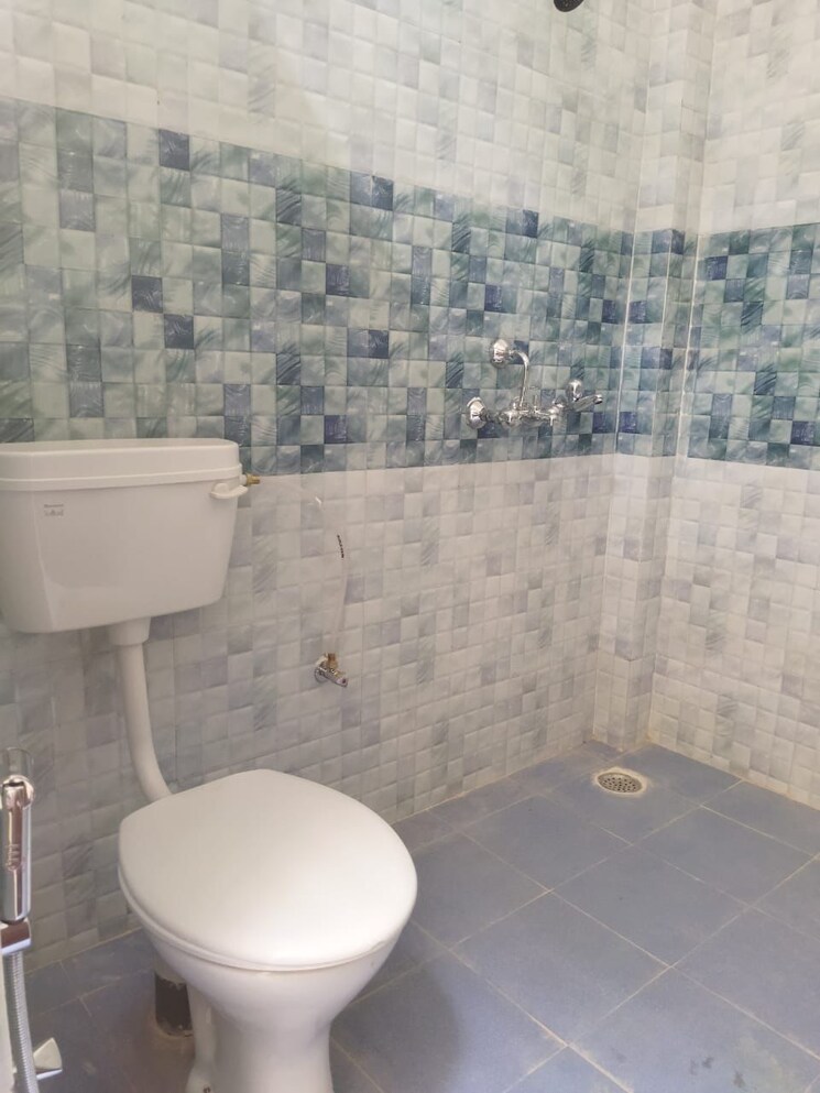 Bathroom, vj-dh-3 2.5 Bedroom 1150 Sq.Ft. Independent House In Kursi Road Lucknow 8136616