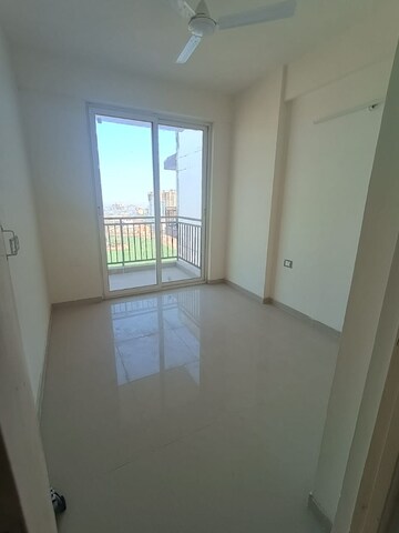 3 BHK Apartment For Rent in ROF Aalayas, Sector 102