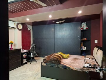 Living Room in 3 BHK Apartment at Sector 16 – for Sale